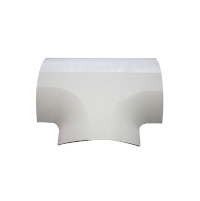 Sección en “T” color blanco de PVC auto extinguible para canaleta DMC4FT (9440-02001) DMC-4FT-T - THORSMAN