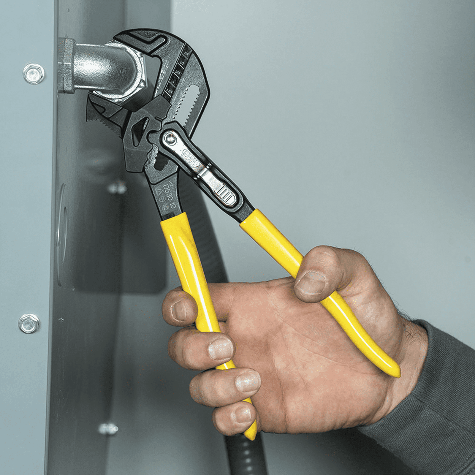 Llave de Pinzas 2 en 1 : Inglesa y Perico de 10″ D53010 217370 - KLEIN TOOLS