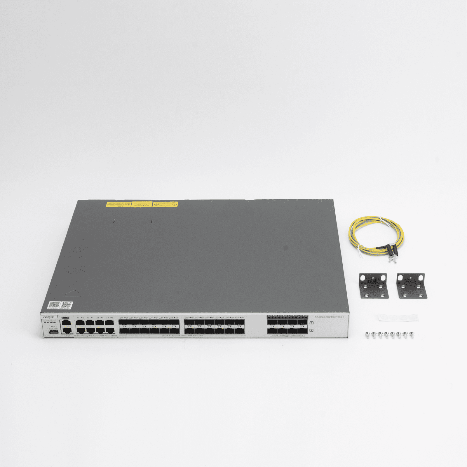 Switch Core Administrable Capa 3 con 8 puertos Gigabit, 24 SFP y 8 SFP+ Combo para fibra 10Gb, gestión gratuita desde la nube. RG-CS85-24SFP/8GT8XS-D 222437 - RUIJIE