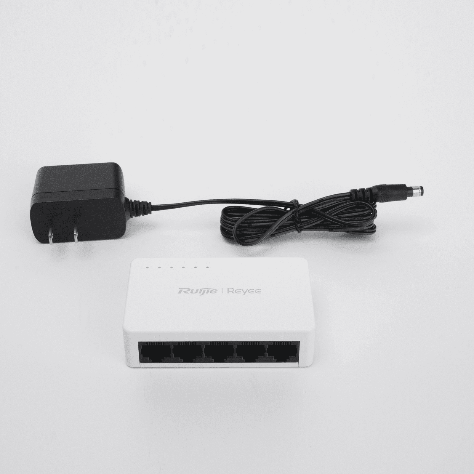 Switch no PoE no administrado, con 5 puertos 10/100 Mbps RG-ES05F - RUIJIE