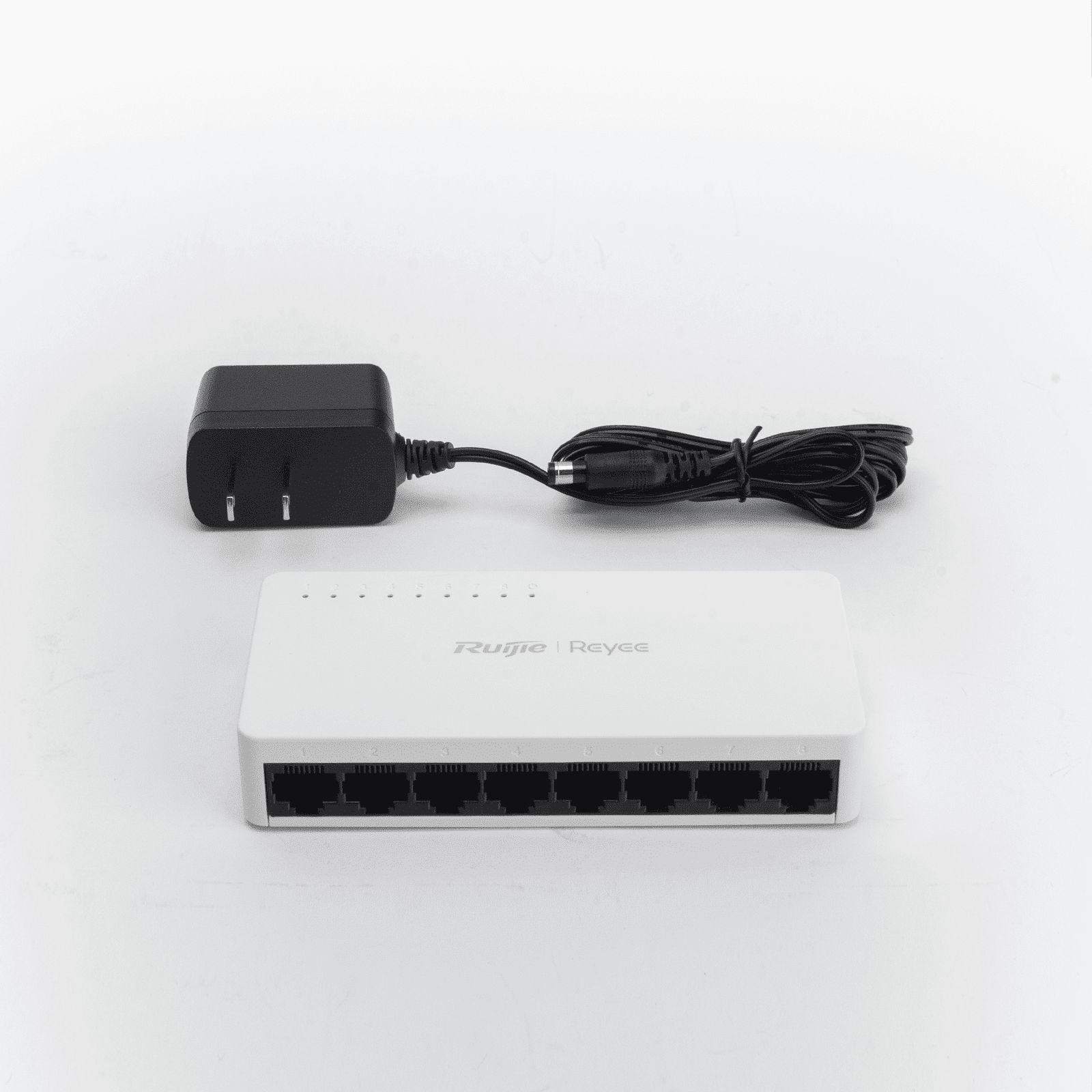 Switch no PoE no administrado, con 8 puertos 10/100 Mbps RG-ES08F - RUIJIE