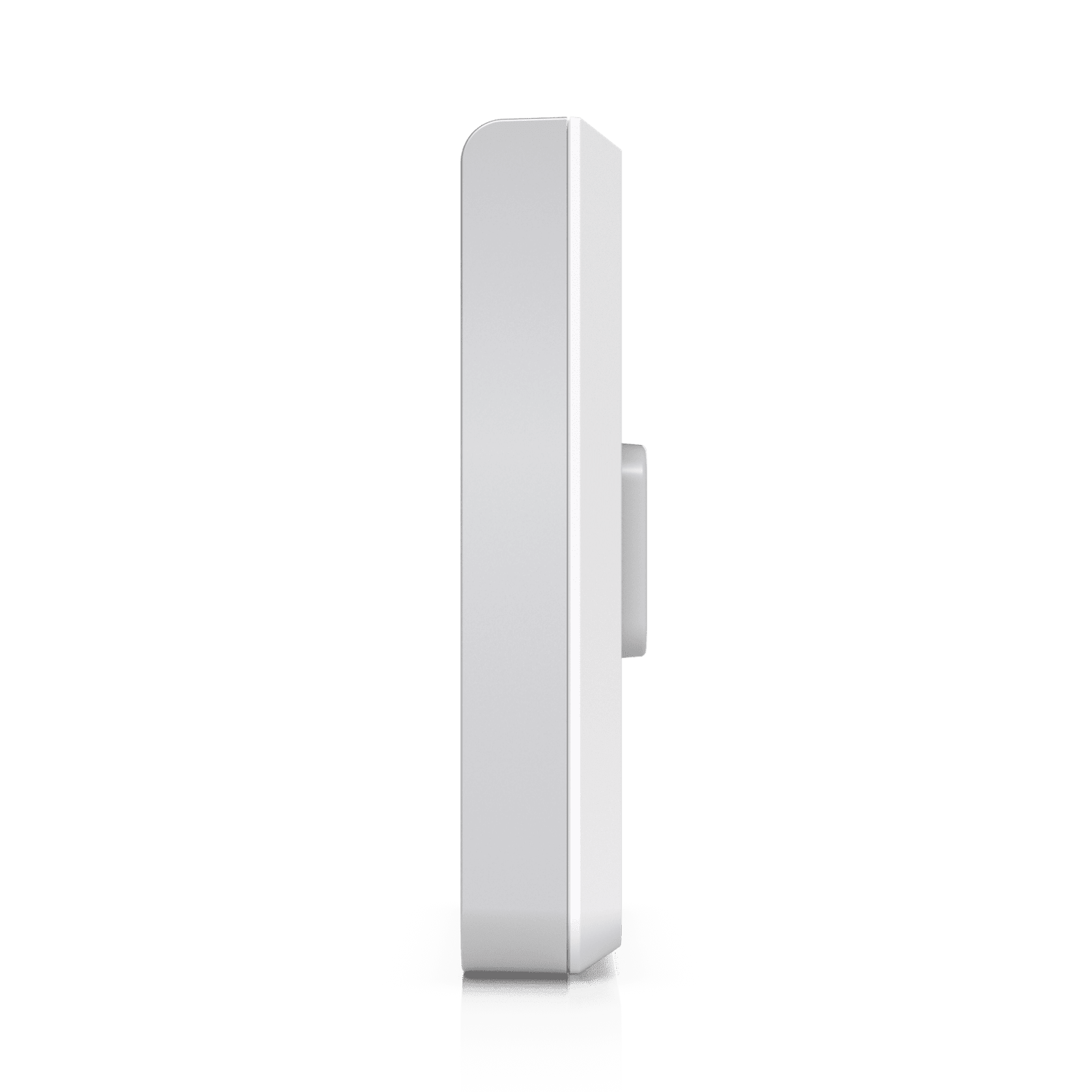 Access Point UniFi U6 In Wall/Montaje p/pared, WIFI 6 2.4 Y 5 Ghz, hasta 5.3 Gbps, 1 pto PoE In, 4 ptos secundarios (1 PoE Out) U6-IW - UBIQUITI NETWORKS