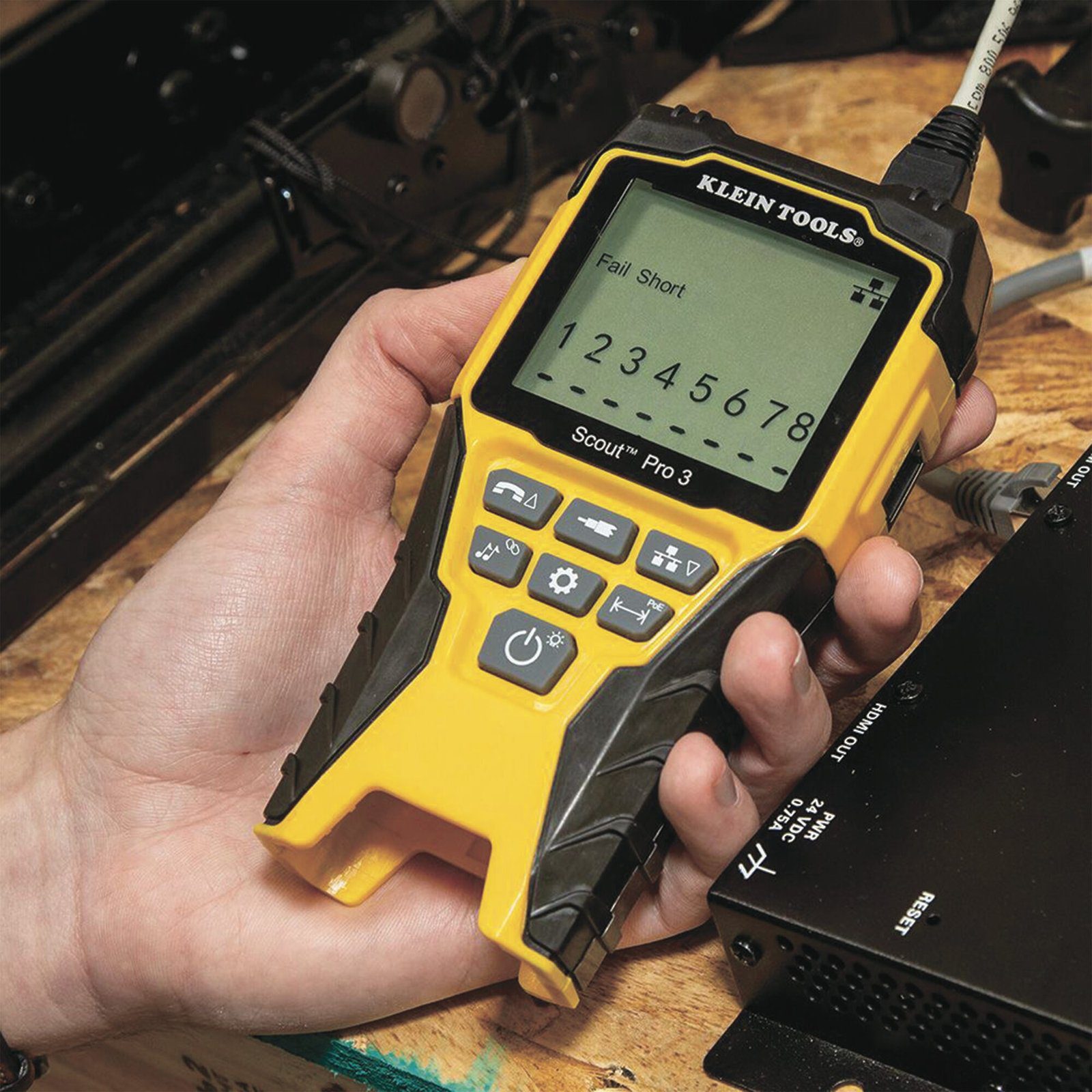 Probador Scout™ Pro 3 con kit de transmisores remotos Test-n-Map™ (Inspección PoE) VDV501-853 - KLEIN TOOLS