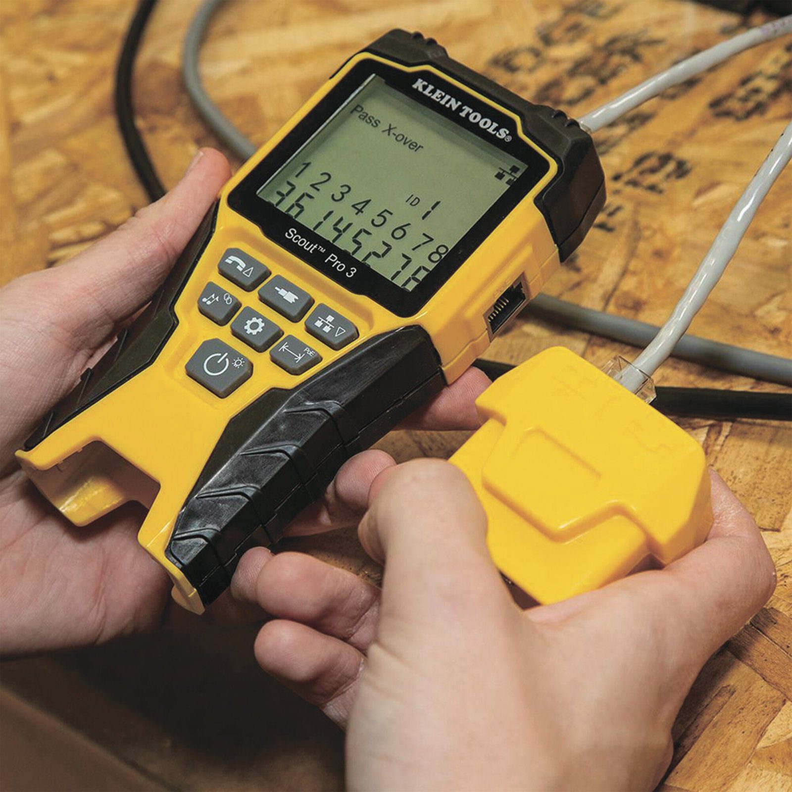 Probador Scout™ Pro 3 con kit de transmisores remotos Test-n-Map™ (Inspección PoE) VDV501-853 - KLEIN TOOLS