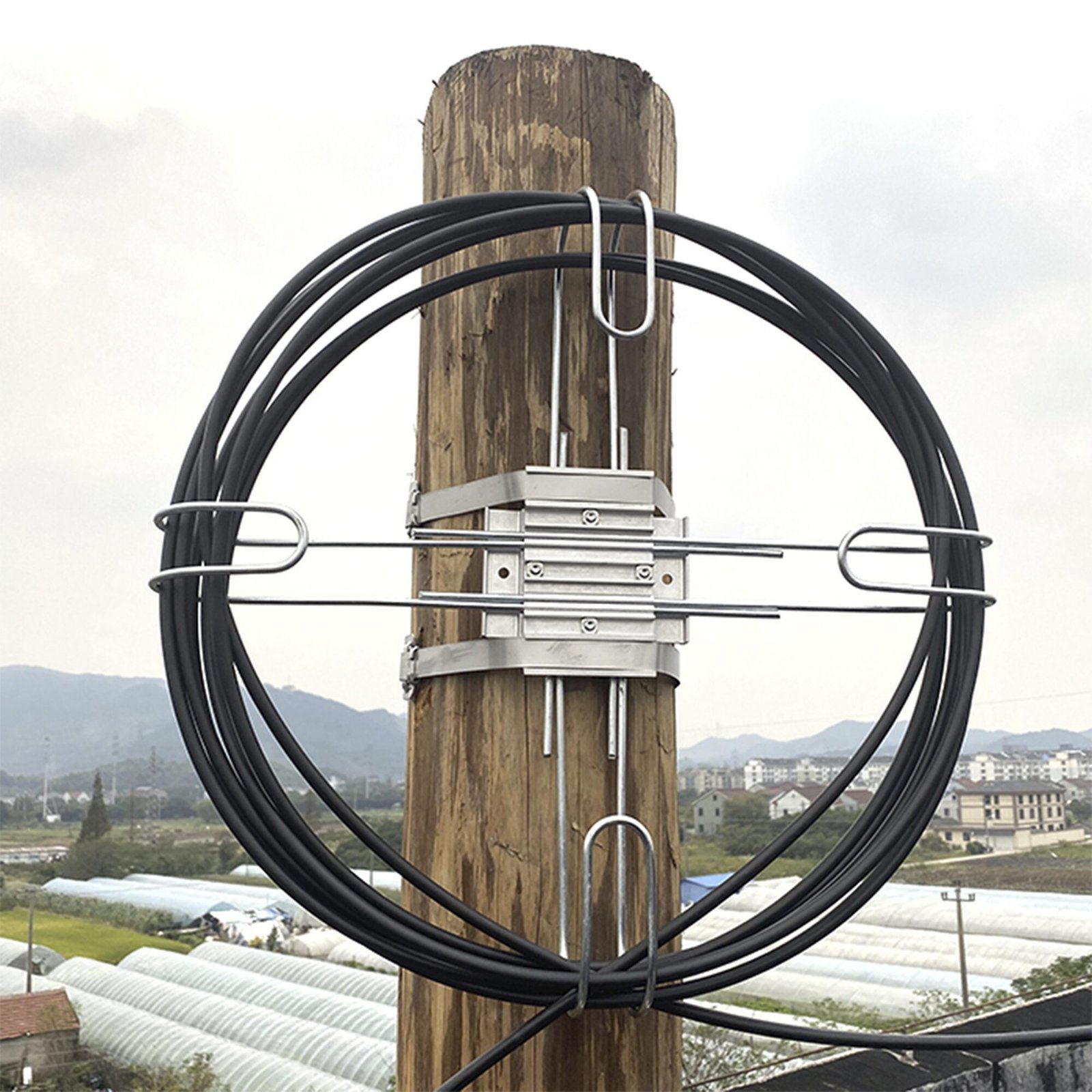 Raqueta para Almacenamiento de Cable para Poste de 300 a 600 mm LP-CSB - LINKEDPRO BY EPCOM