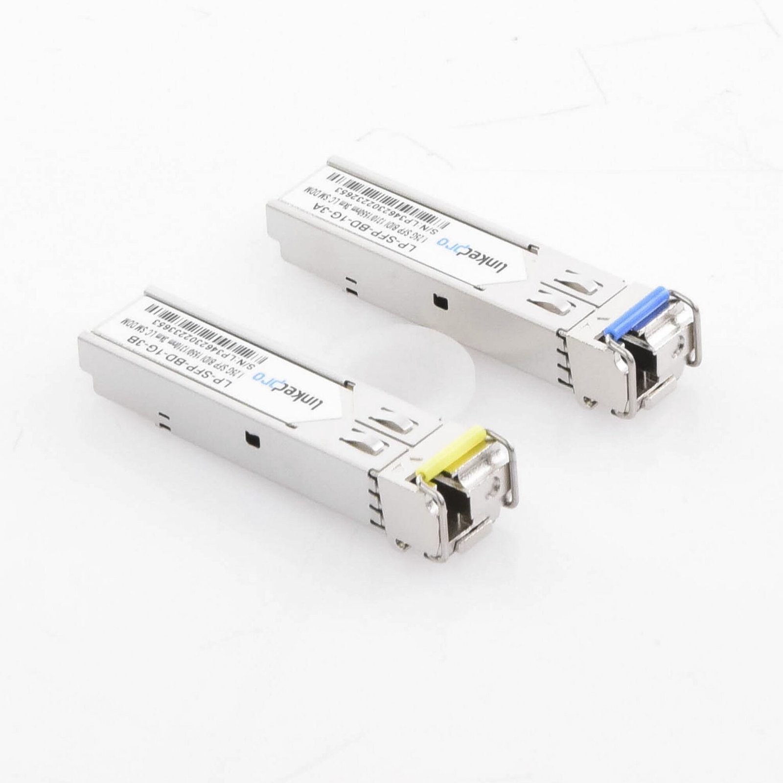 Transceptores Bidireccionales SFP (Mini-Gbic) para fibra Monomodo, 1.25 Gbps de velocidad, Conectores LC, Simplex, Hasta 3 km de Distancia. (2 Piezas) LP-SFP-BD-1G-3 215108 - LINKEDPRO BY EPCOM