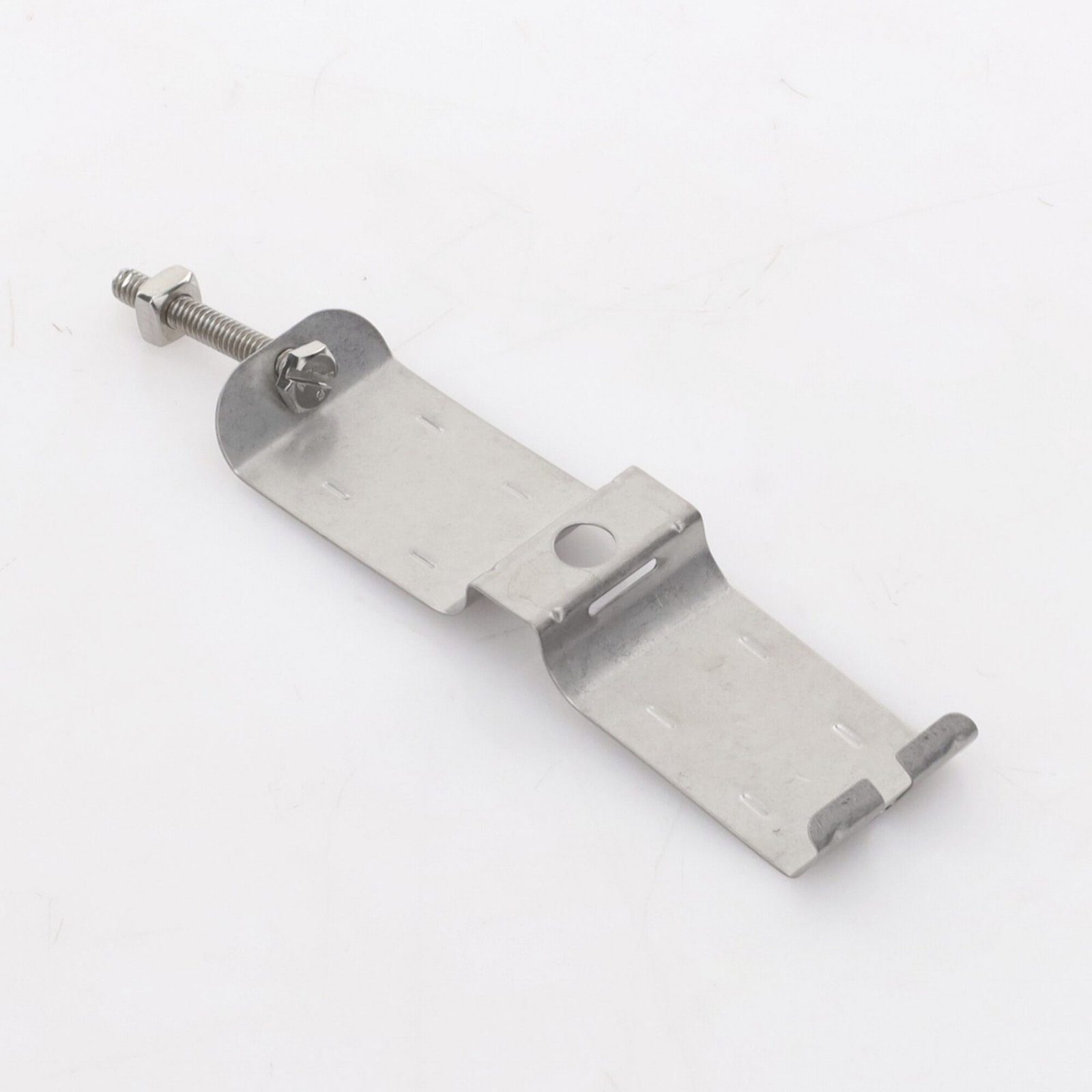 Sujetador de doble click para cable coaxial de 1 1/4″ paquete de 10 piezas. STBH114 200619 - SYSCOM TOWERS