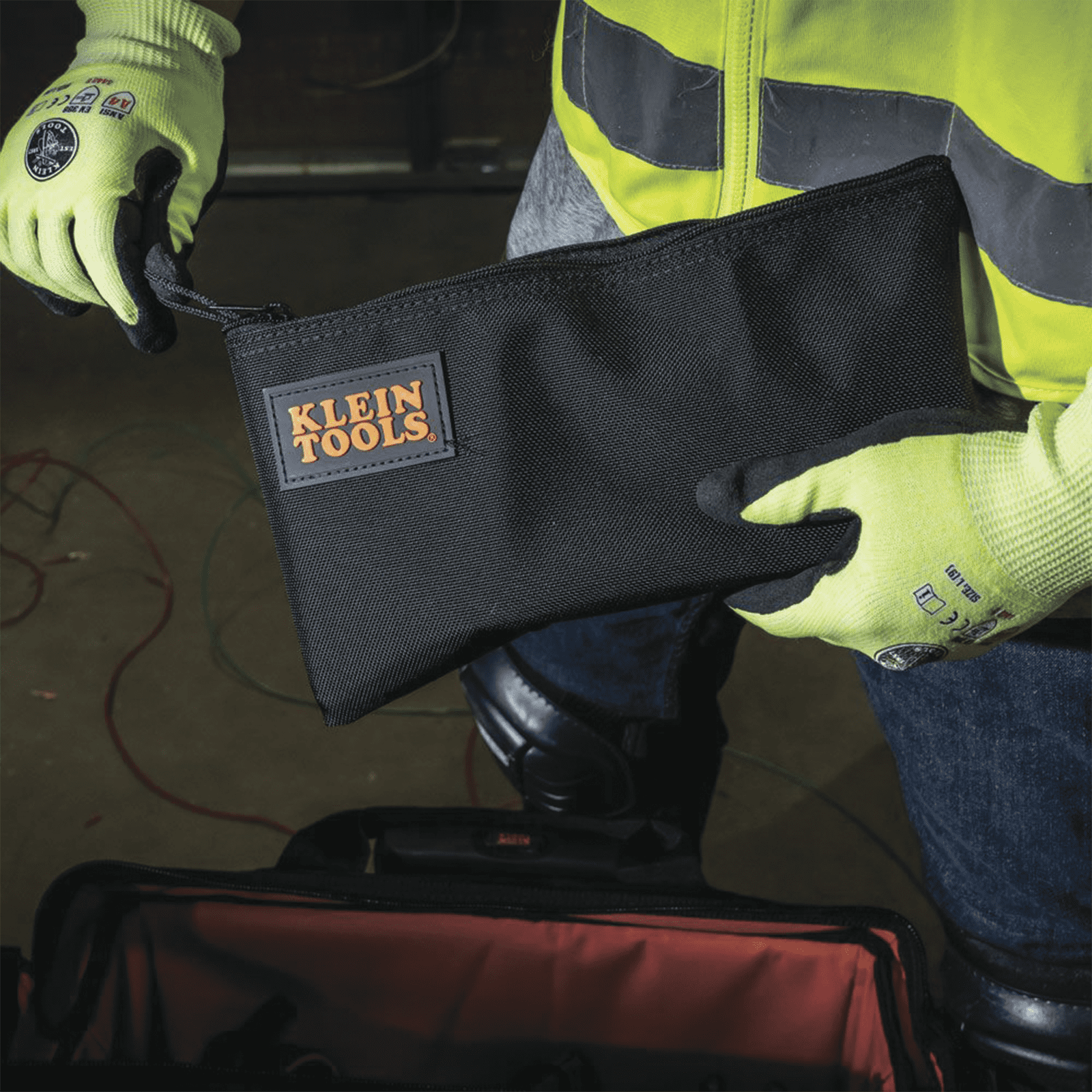 Estuche con cierre relámpago, portaherramientas de nylon Cordura de 31,8 cm. 51-39B - KLEIN TOOLS
