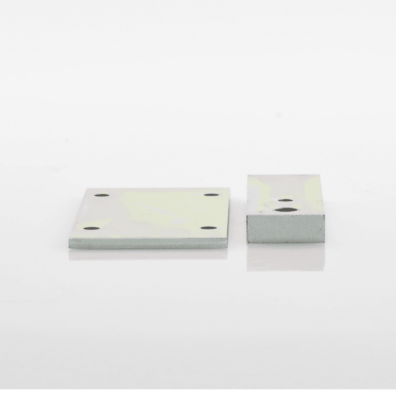HERRAJES CON  PLACA Y MONTURA POSTERIOR PARA FAAC 400/422 72840065 - FAAC
