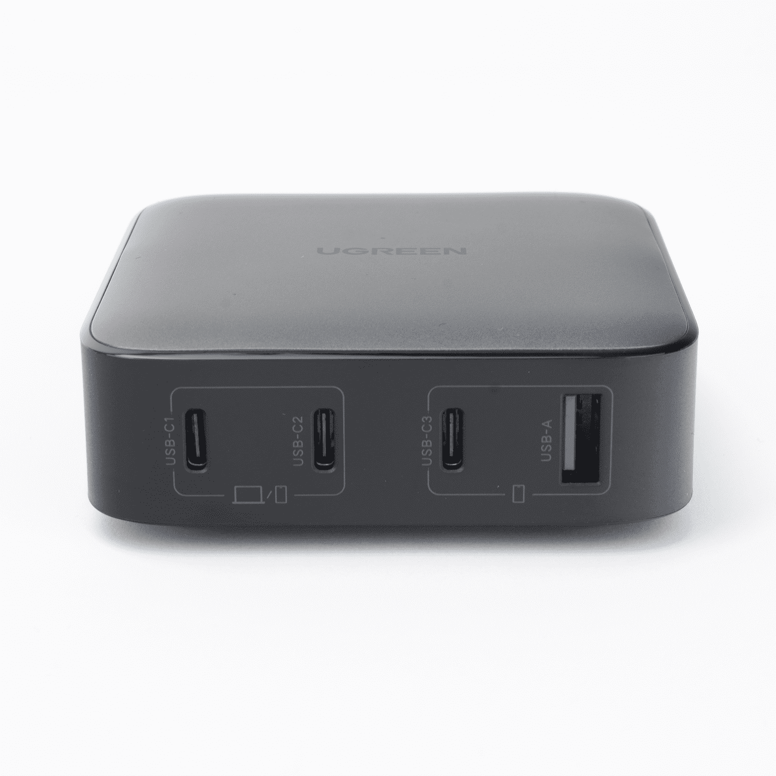 Cargador de Escritorio de 100W | 4 Puertos de Carga Rápida | 3 USB-C | 1 USB-A | Tecnología GaN II +SIC | Power Delivery 3.0 | Quick Charge 4.0 | Chip Confiable y Carga Inteligente | Optimiza la Experiencia de Carga 90736 - UGREEN