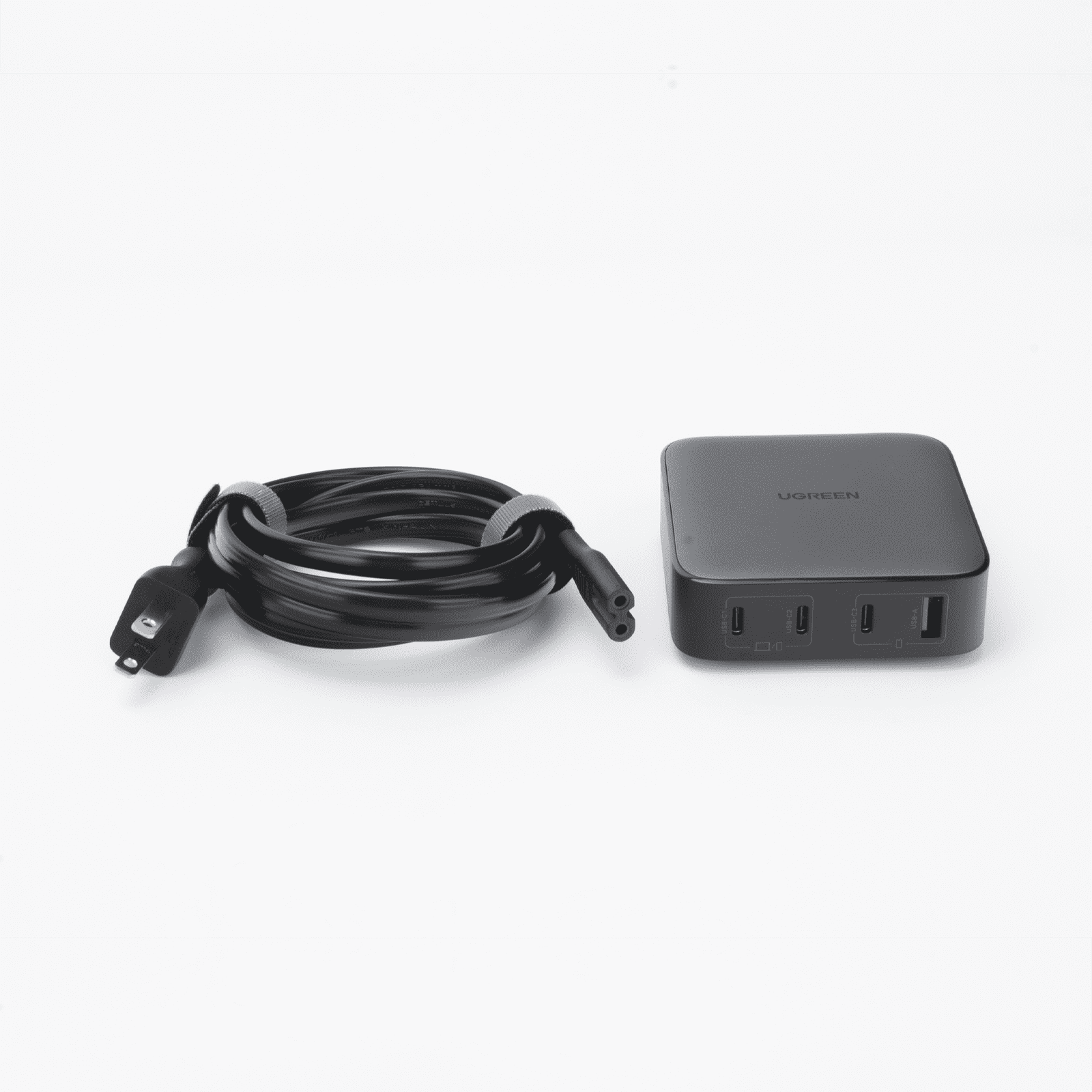 Cargador de Escritorio de 100W | 4 Puertos de Carga Rápida | 3 USB-C | 1 USB-A | Tecnología GaN II +SIC | Power Delivery 3.0 | Quick Charge 4.0 | Chip Confiable y Carga Inteligente | Optimiza la Experiencia de Carga 90736 - UGREEN