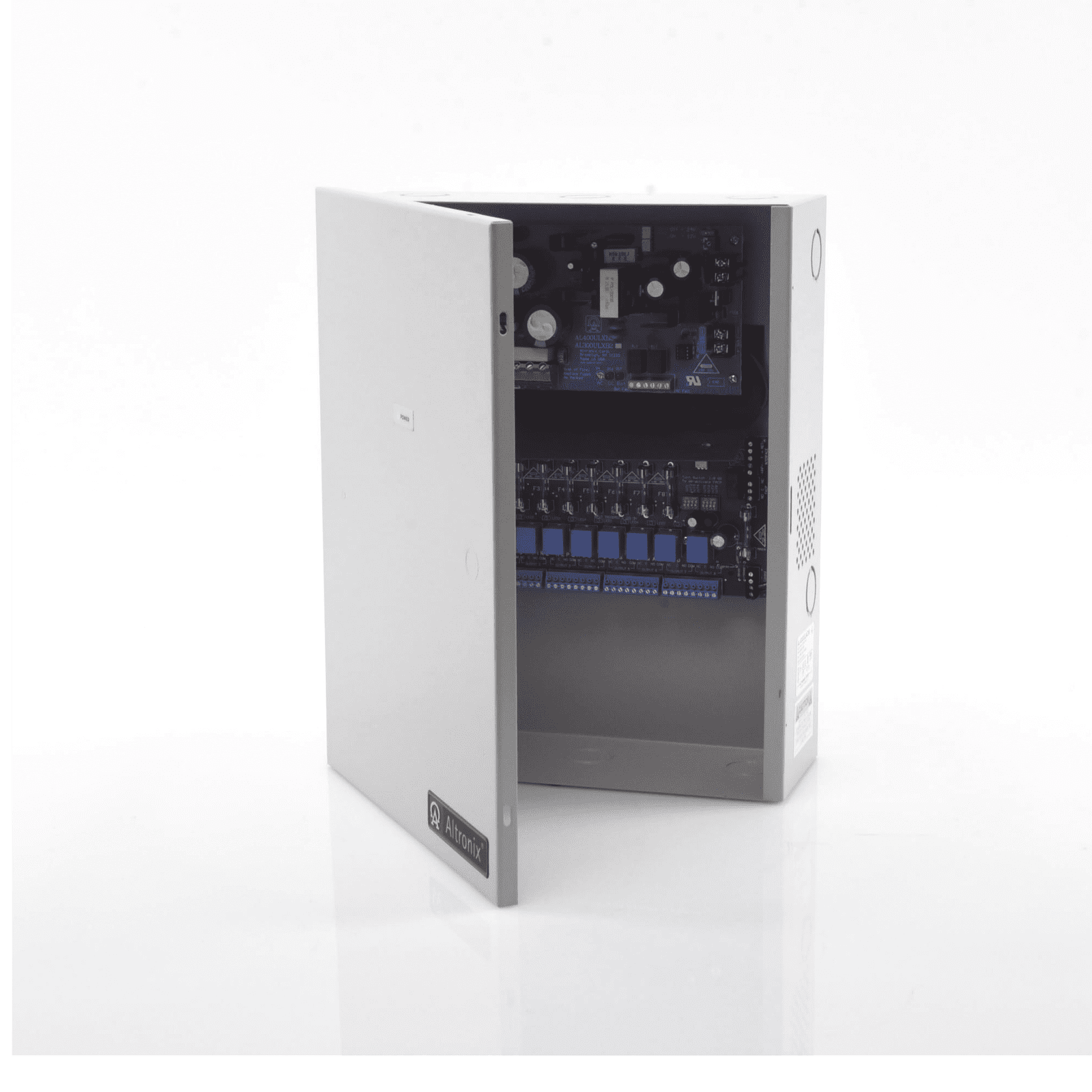 12 o 24 Vcc @ 4 A / Fuente tipo control / 8 circuitos de control ( NO / NC ) / capacidad de respaldo / requiere baterías. AL400ULACM - ALTRONIX