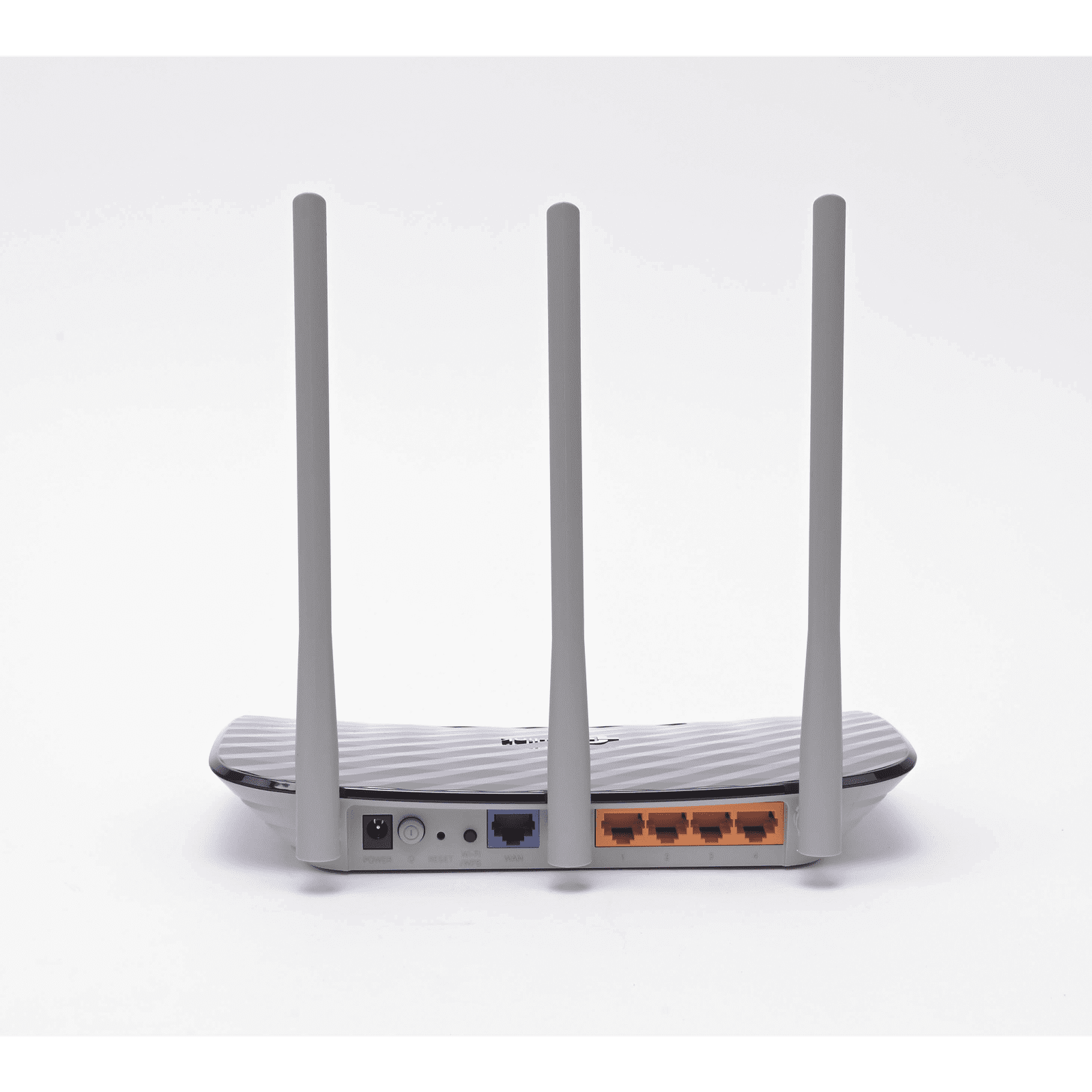 Router Inalámbrico doble banda AC, 2.4 GHz y 5 GHz Hasta 733 Mbps, 3 antenas externas omnidireccional, 4 Puertos LAN 10/100 Mbps, 1 Puerto WAN 10/100 Mbps ARCHERC20 - TP-LINK