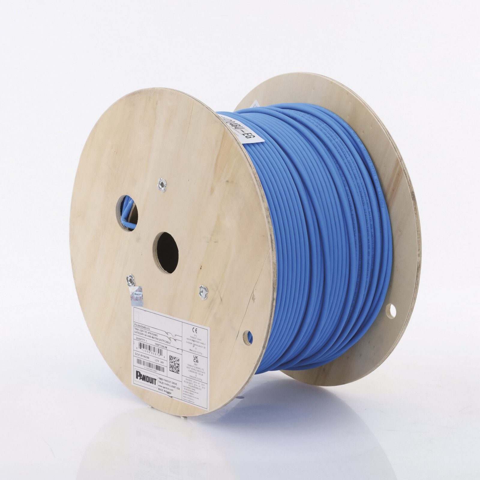Bobina de Cable UTP de 4 Pares, Vari-MaTriX HD, Cat6A, 23 AWG, LSZH-3 (Libre de Gases Tóxicos), Color Azul, 305m PUL6AHD04BU-EG - PANDUIT