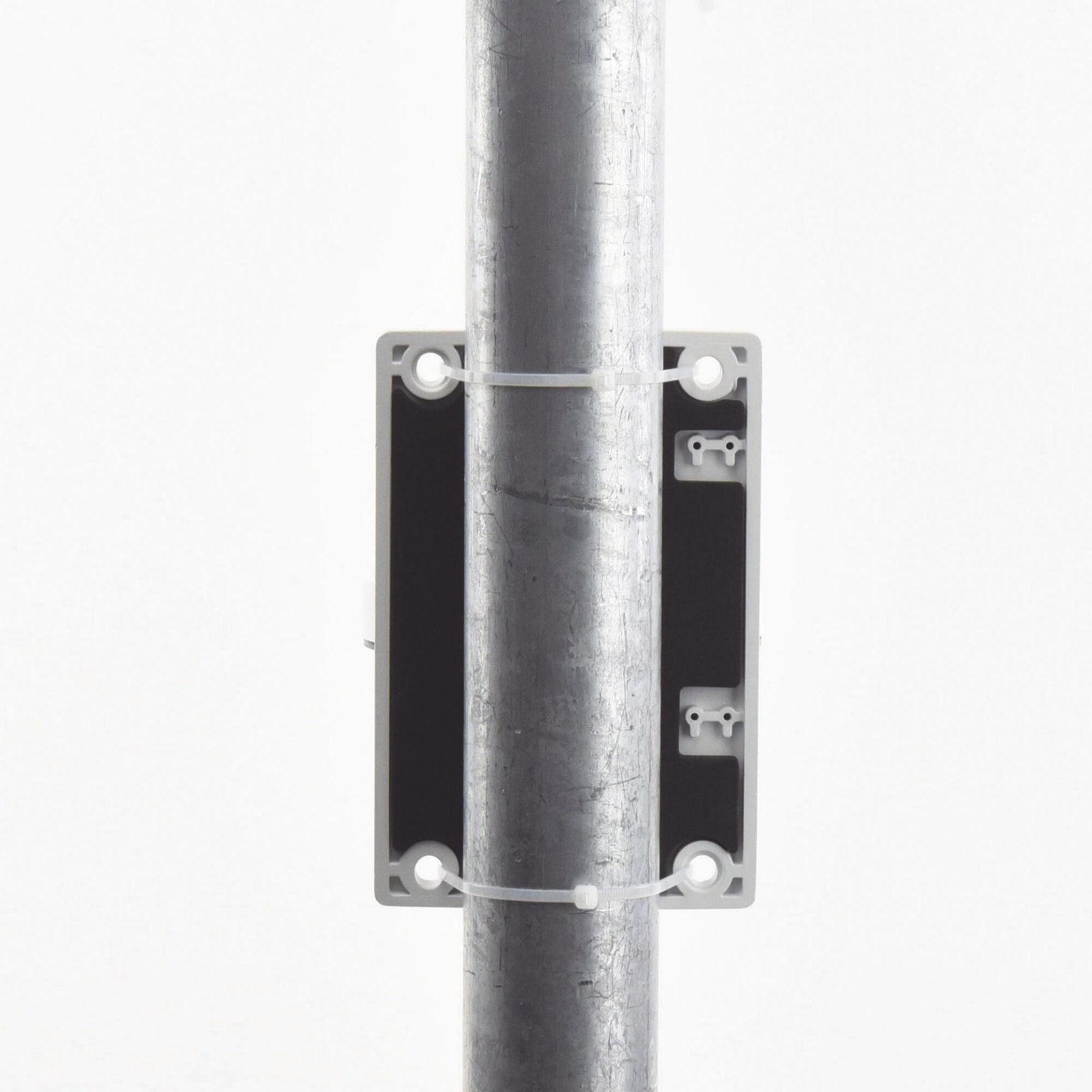 Montaje en Pared Para Domos DS-1473ZJ-135 - HIKVISION