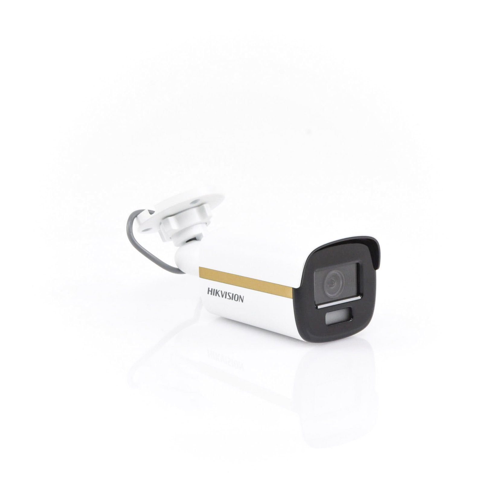 [ColorVu] Bala TURBOHD 4K / Imagen a Color 24/7 / Lente 3.6 mm / METAL / Luz Blanca 40 mts / Exterior IP67 /  WDR 130 dB DS-2CE12UF3T-E - HIKVISION