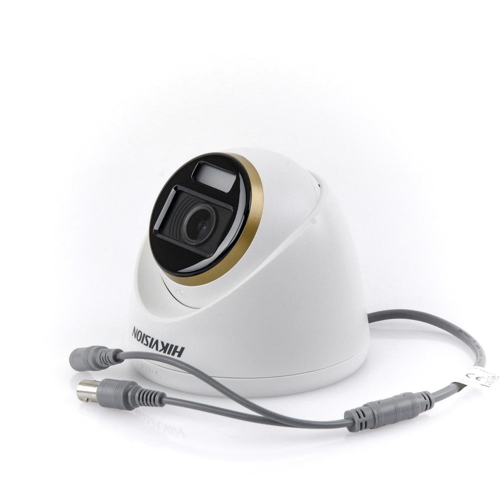 [ColorVu] Turret TURBOHD 4K (8 Megapixel) / Lente 2.8 mm / Imagen a Color 24/7 / Luz Blanca 40 mts / Exterior IP67 / WDR 130 dB DS-2CE72UF3T-E - HIKVISION