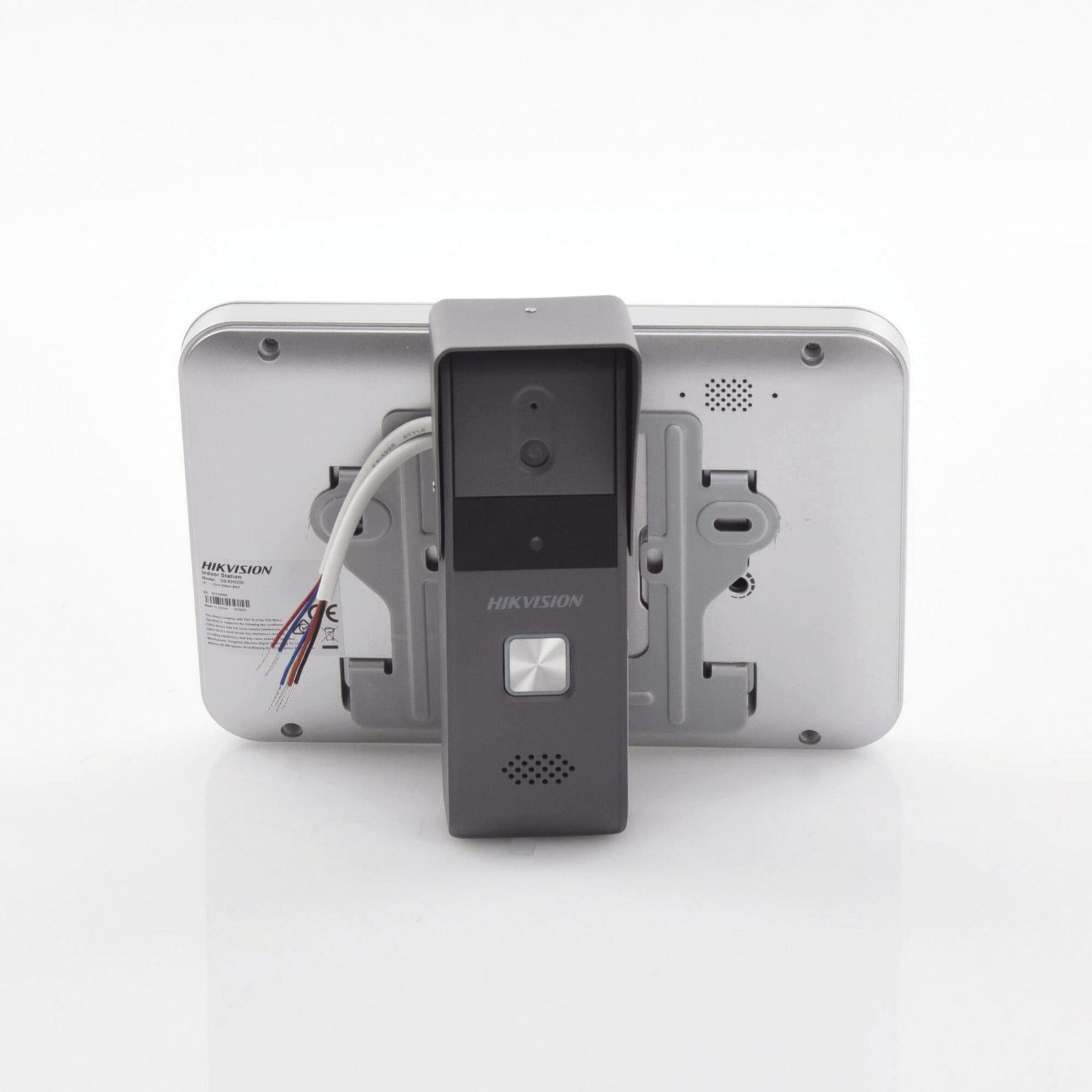 Kit de Videoportero Analógico con Pantalla LCD a Color de 7″ / Frente de Calle para Exterior IP65 / Salida de Relevador DS-KIS203-T - HIKVISION