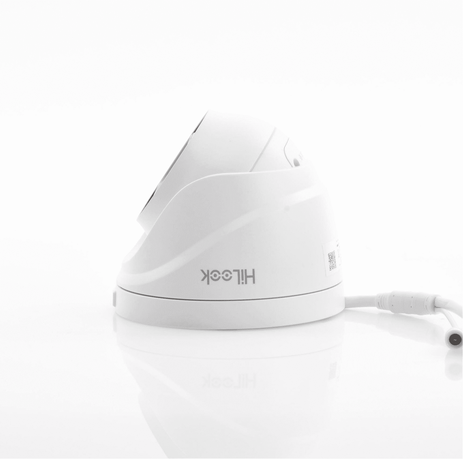 Turret IP 4 Megapixel / Lente Motorizado 2.8 – 12 mm / 30 mts IR EXIR / PoE / Exterior IP67 / WDR 120dB / Micro SD / H.265+ / Onvif IPC-T641H-Z(C) - HiLook by HIKVISION