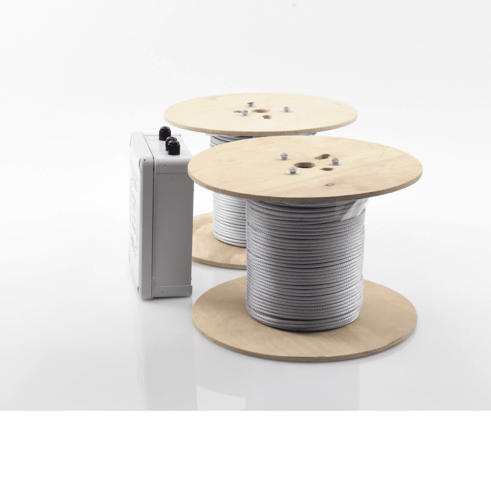 Kit de Cable Sensor Perimetral Para Cercas Ciclonicas IRONCLAD/ 305 METROS / 2 ZONAS; 152 METROS POR ZONA / Sin Falsas Alarmas por Viento / TODO Incluido TARJETA LPU400/ Calibración por Software IROC-2Z-500-V2 - RBTEC