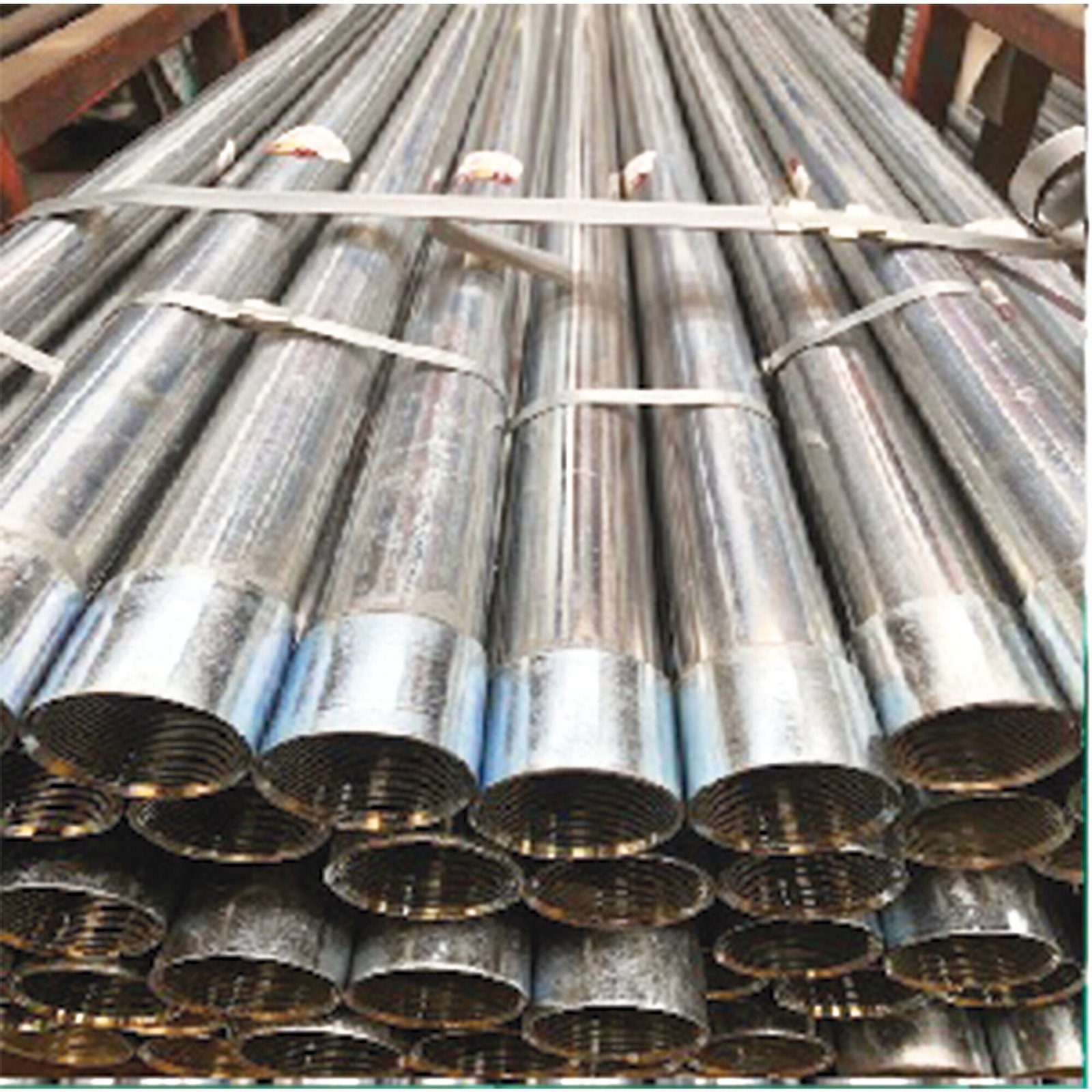 Tubo conduit 1″ Pared Gruesa (25mm) x 3 metros, galvanizado, etiqueta amarilla calibre 14 (Incluye 1 cople). JU-PG-100-TUB - JUPITER