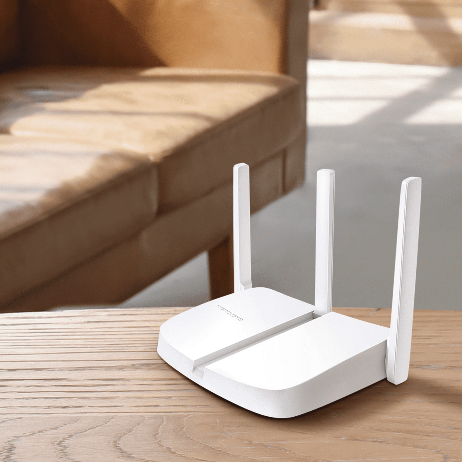 Router Inalámbrico N / 2.4 GHz de 300 Mbps / 1 Puerto WAN 10/100 Mbps / 3 puertos LAN 10/100 Mbps /  3 antenas de 5 dBi / Compatible con IPTV e IPV6 MW306R - MERCUSYS