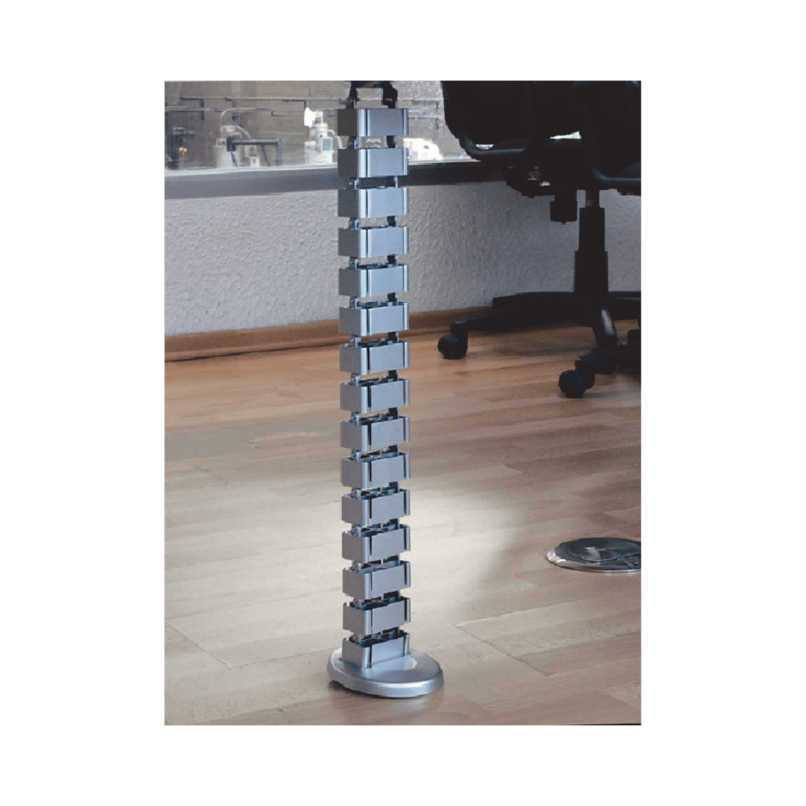Organizador de cables vertical articulado, ideal para llevar los cables del piso a mesa o a la cubierta del escritorio de manera segura ORG-VERT - THORSMAN