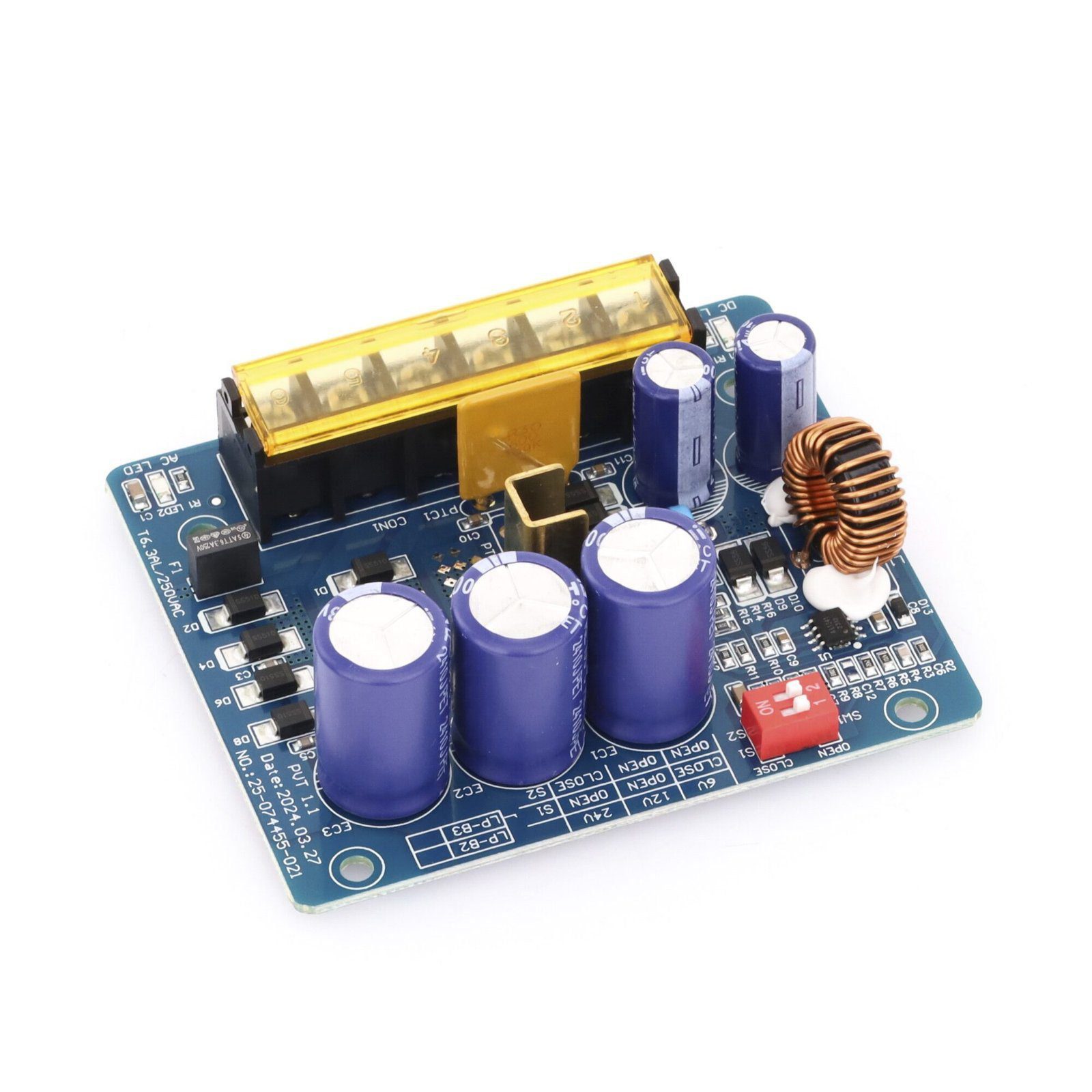 6 o 12 o 24 Vcc @ 4 A / Fuente tipo tarjeta/ 1 salida / requiere transformador de entrada / capacidad de baterías / baterías no incluidas. PL-B3 225972 - EPCOM POWERLINE