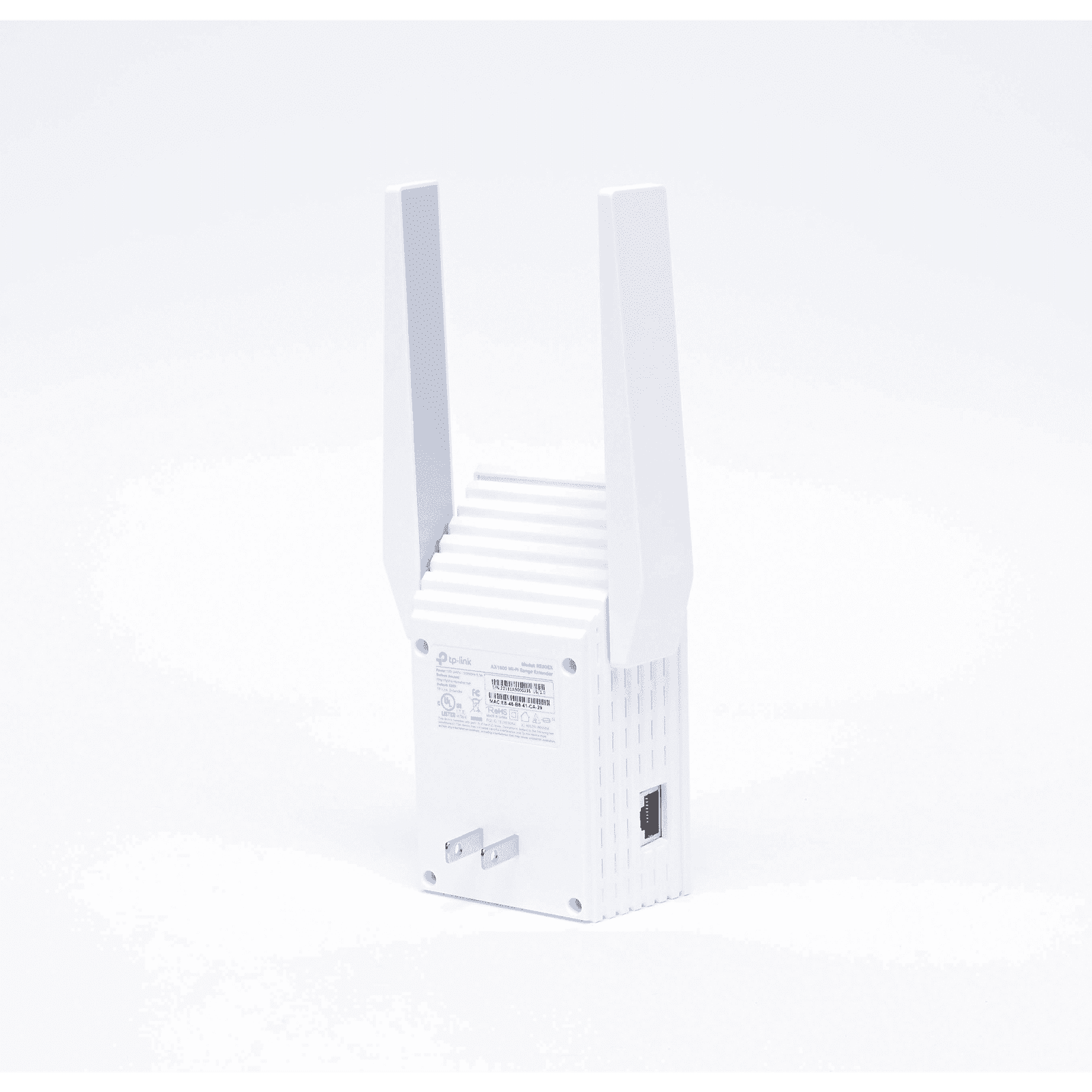Repetidor / Extensor de Cobertura WiFi AX 1500 Mbps, doble banda 2.4 GHz y 5 GHz, con 1 puerto 10/100/1000 Mbps RE505X - TP-LINK
