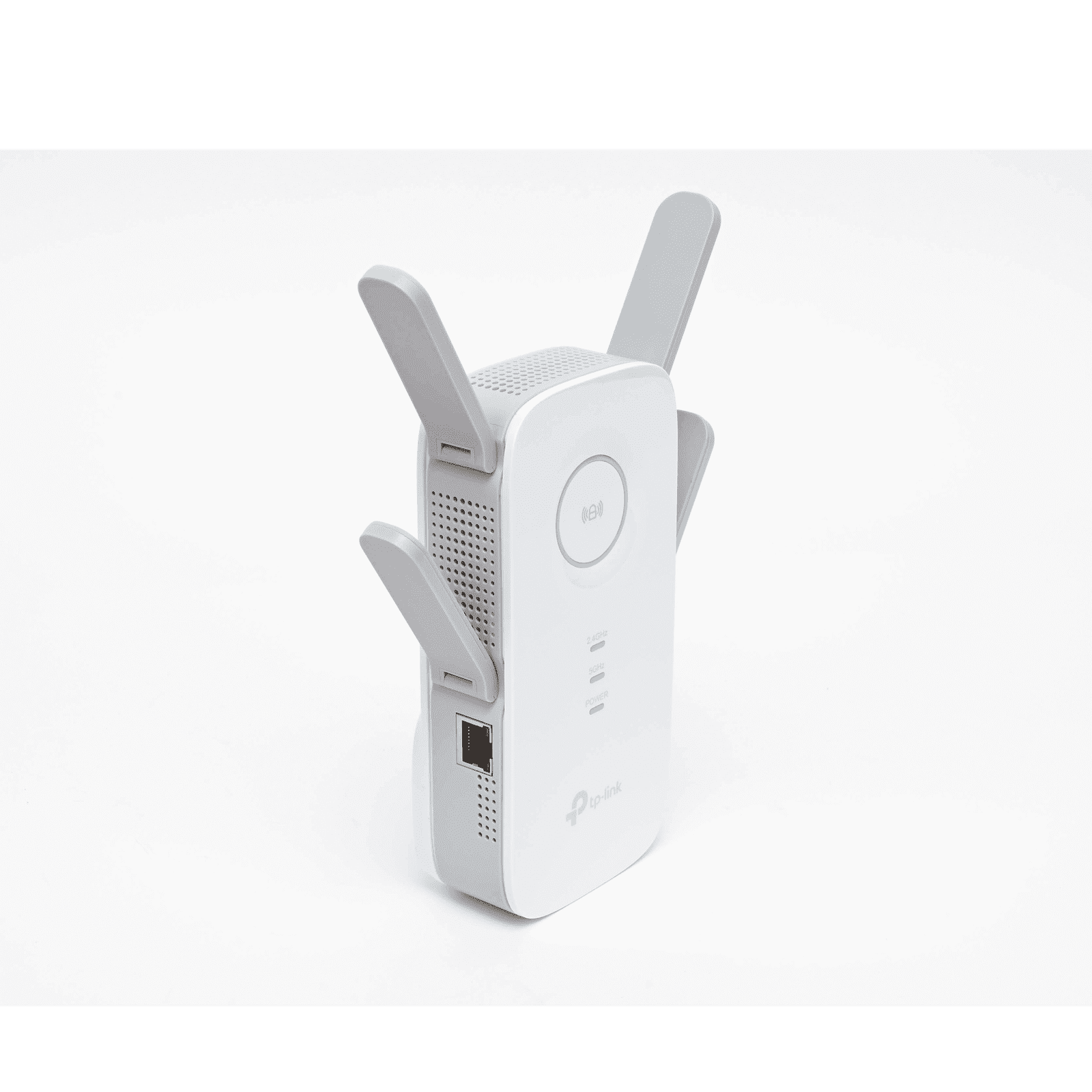 Repetidor / Extensor de Cobertura WiFi AC, 2600 Mbps, doble banda 2.4 GHz y 5 GHz, con 1 puerto 10/100/1000 Mbps, 4 antenas externas RE650 - TP-LINK