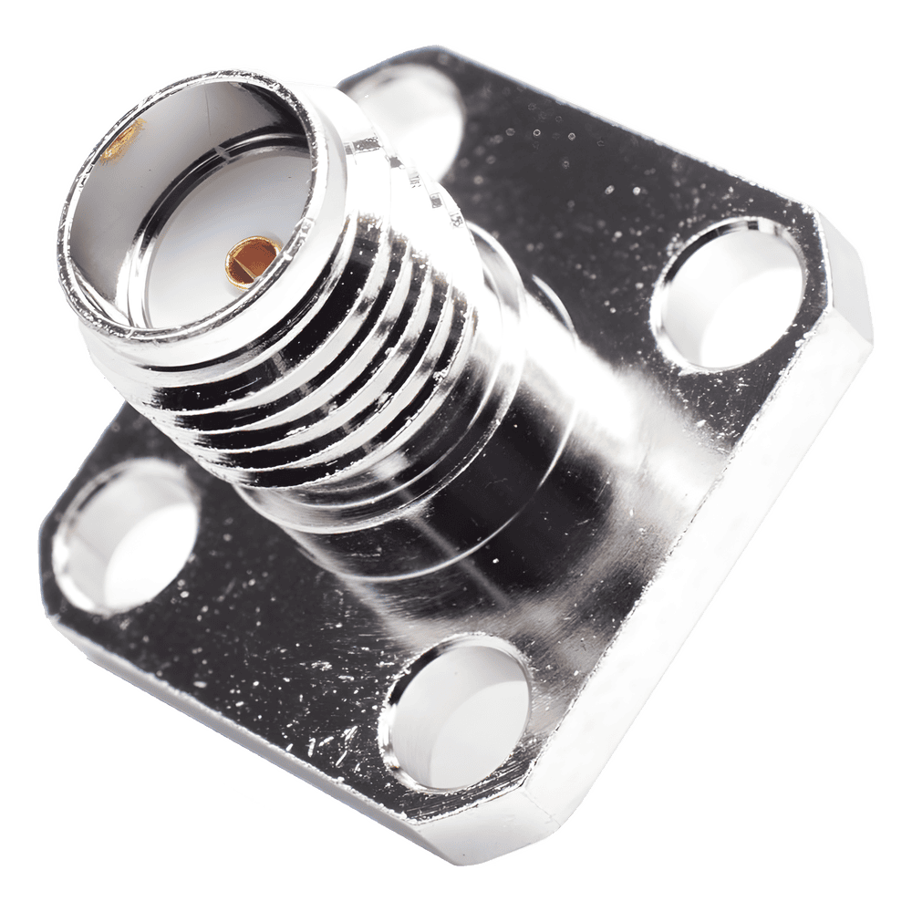 Conector SMA Hembra, Montaje de Panel Cuadrado, 4 Perforaciones, Soldable, Niquel/ Oro/ Teflón. RSA-3271