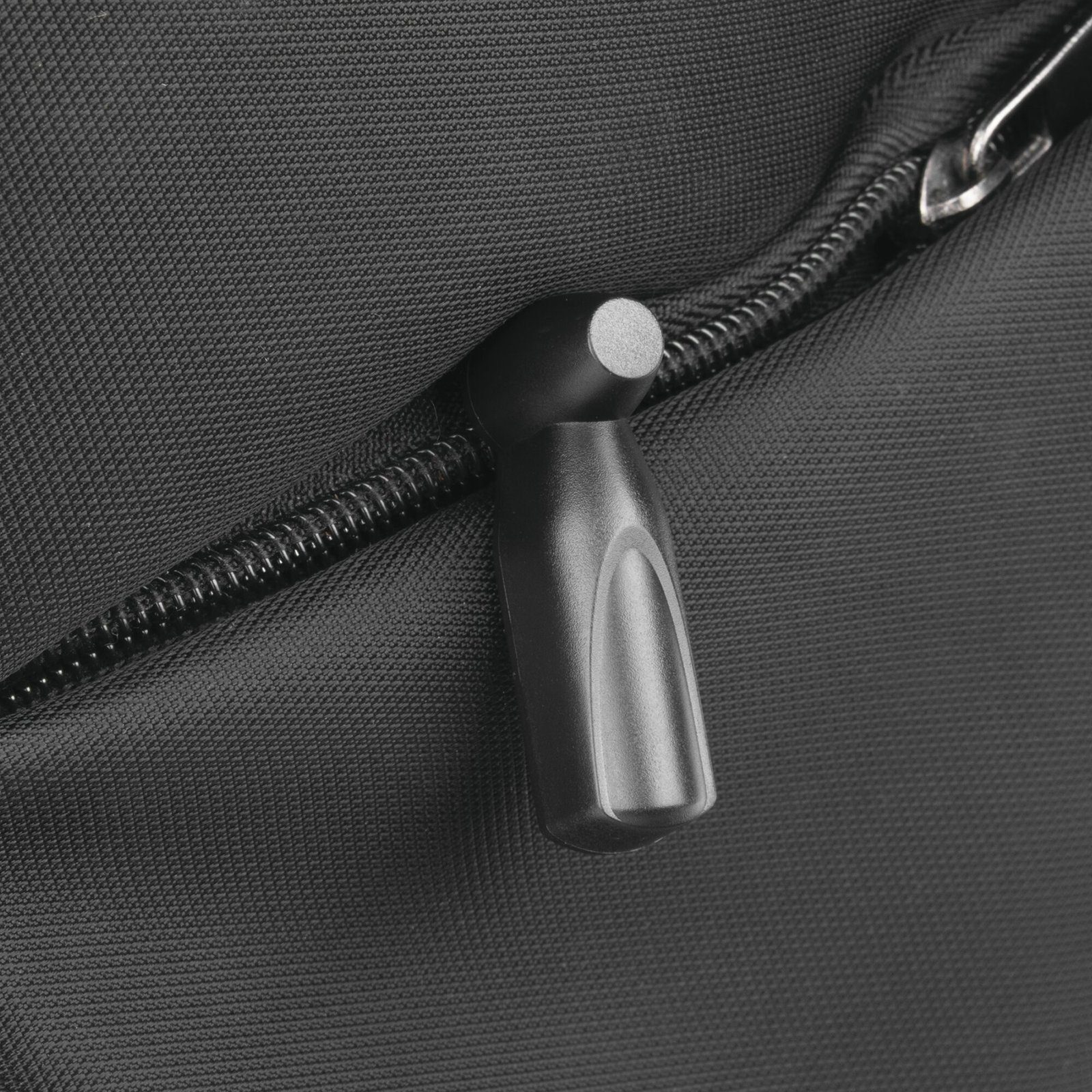 Paquete de 100 Tags AM  Para Ropa, Tipo Mini, Color Negro T010/B - Century