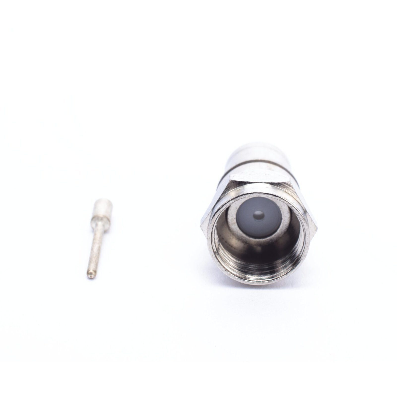 Conector F Macho Plegable, Con PIN para Cable RG-59, Cuerpo de Bronce Niquelado. TT-CON-536 - EPCOM TITANIUM