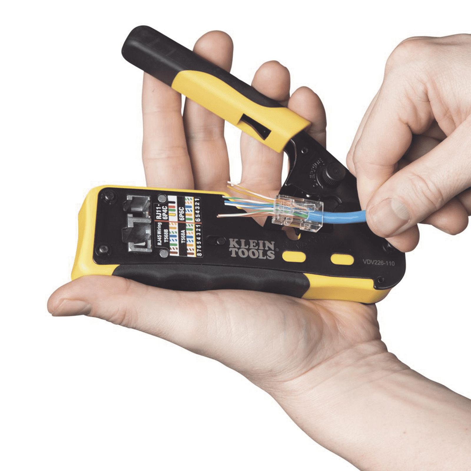 Ponchadora/Pelacables/Cortacables con Matraca para Conectores Pass-Thru RJ45 y Conectores Estándar RJ11/RJ12. VDV226-110 - KLEIN TOOLS