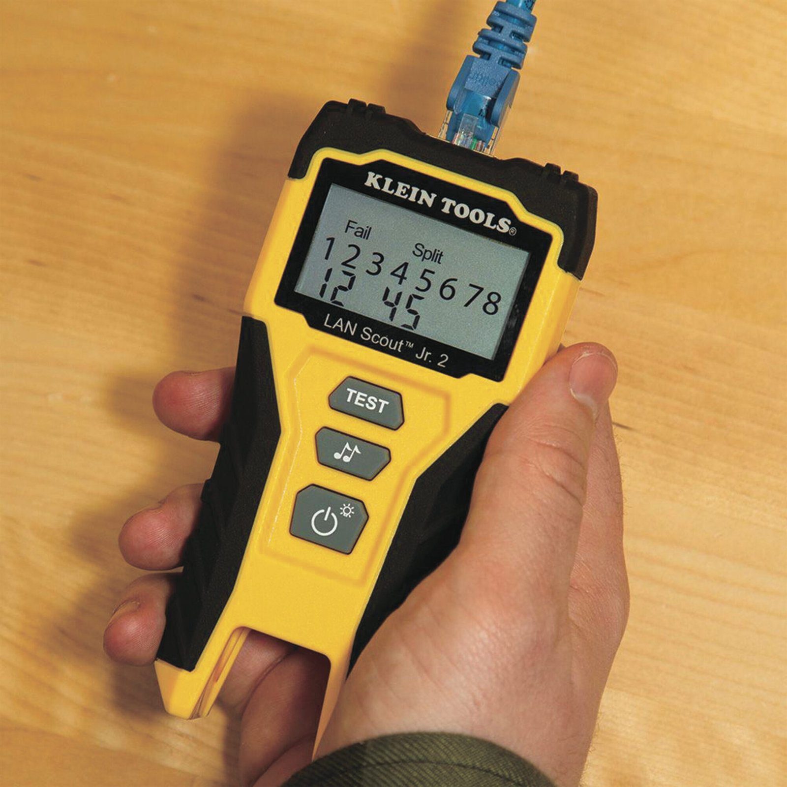 Tester de Cable LAN Scout™ Jr. 2/ Para: Prueba aprobada/ Error de Cableado/ Falla de Circuito Abierto o Cortocircuito/ Par Dividido/ Blindaje. VDV526200 - KLEIN TOOLS