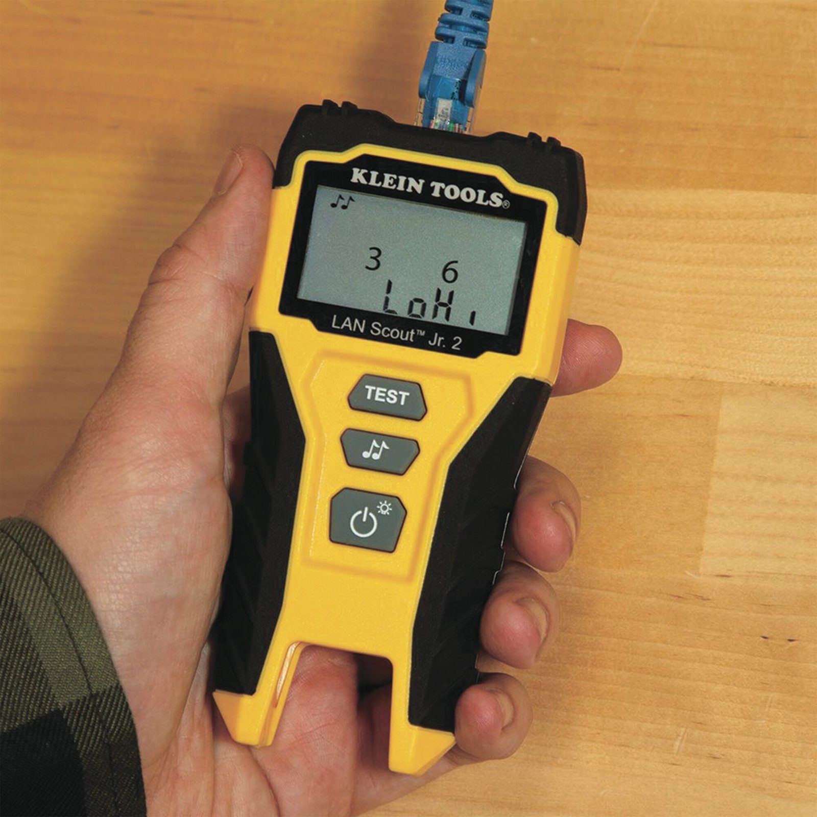 Tester de Cable LAN Scout™ Jr. 2/ Para: Prueba aprobada/ Error de Cableado/ Falla de Circuito Abierto o Cortocircuito/ Par Dividido/ Blindaje. VDV526200 - KLEIN TOOLS