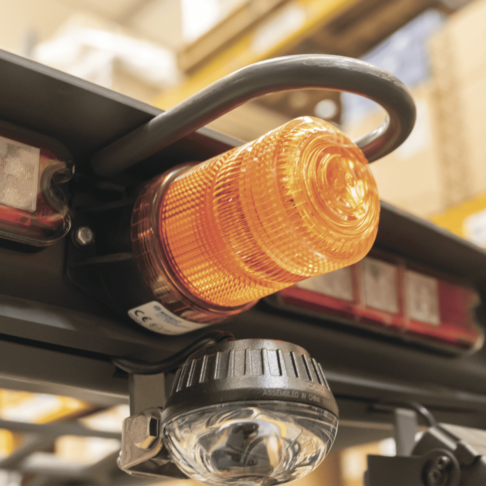 Mini Burbuja LED Serie X6262, Color Ámbar X6262-A - ECCO