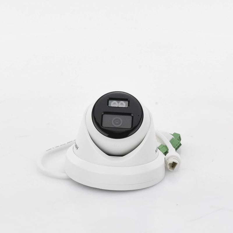 Turret IP 8 Megapixel (4K) / Lente 2.8 mm / 40 mts IR / Exterior IP67 / Micrófono Integrado / DARKFHGITER / Alarmas y Audio I/O / PoE / ONVIF / Micro SD / 4 Analíticos: AcuSense, Deteccion Facial, Conteo de Personas por Cruce y Zona DS-2CD3386G2-IS(U)(H)