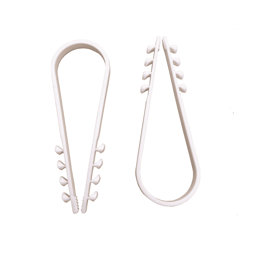 Bolsa con 100 clips sujetadores de plástico para cables de 19 a 25 mm. Ideales para instalaciones en pared, brindan sujeción firme y segura. LPHOLD25